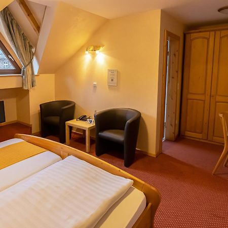 Hotel Sauerlaender Hof Willingen  Exterior photo