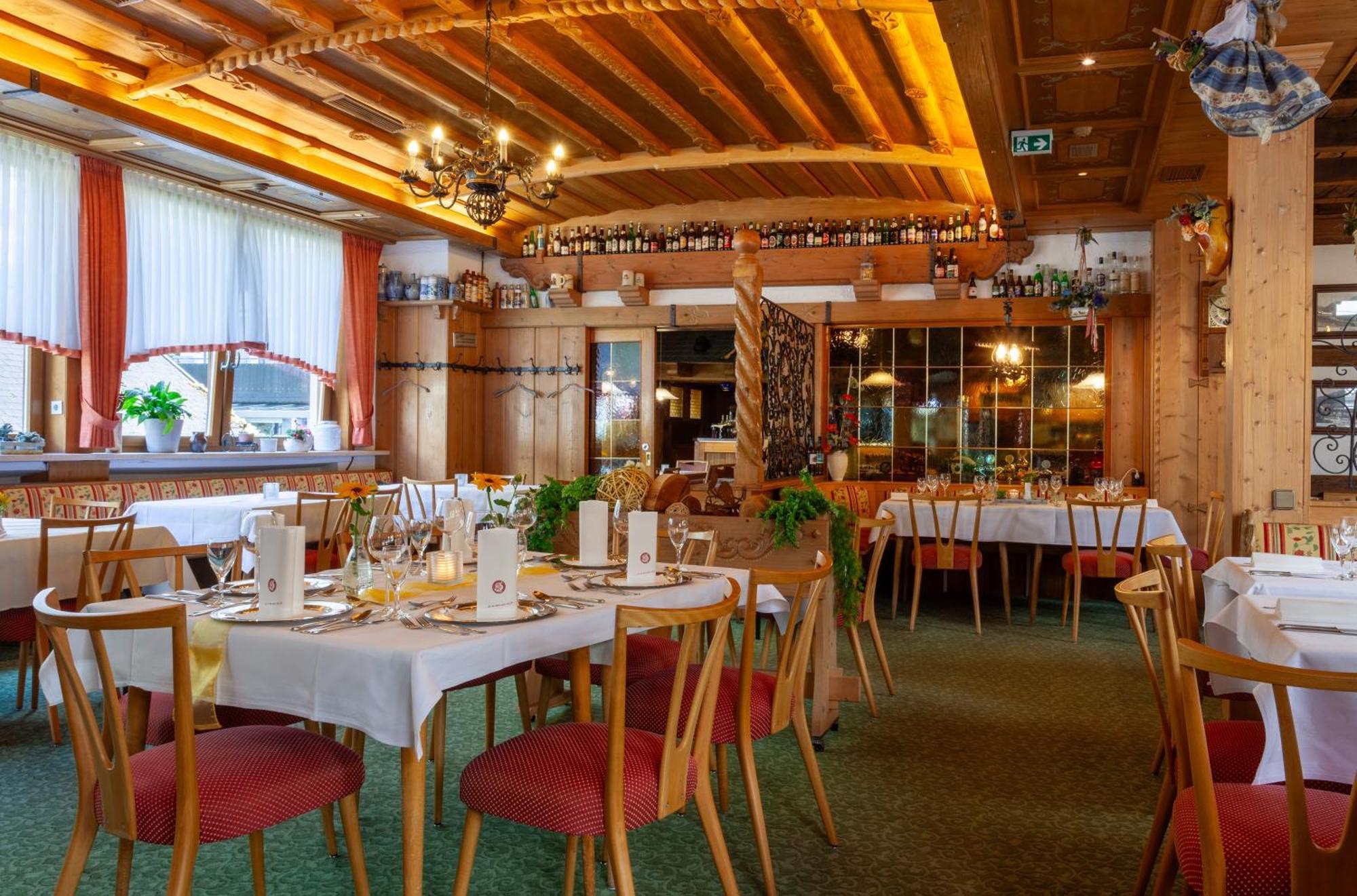 Hotel Sauerlaender Hof Willingen  Exterior photo