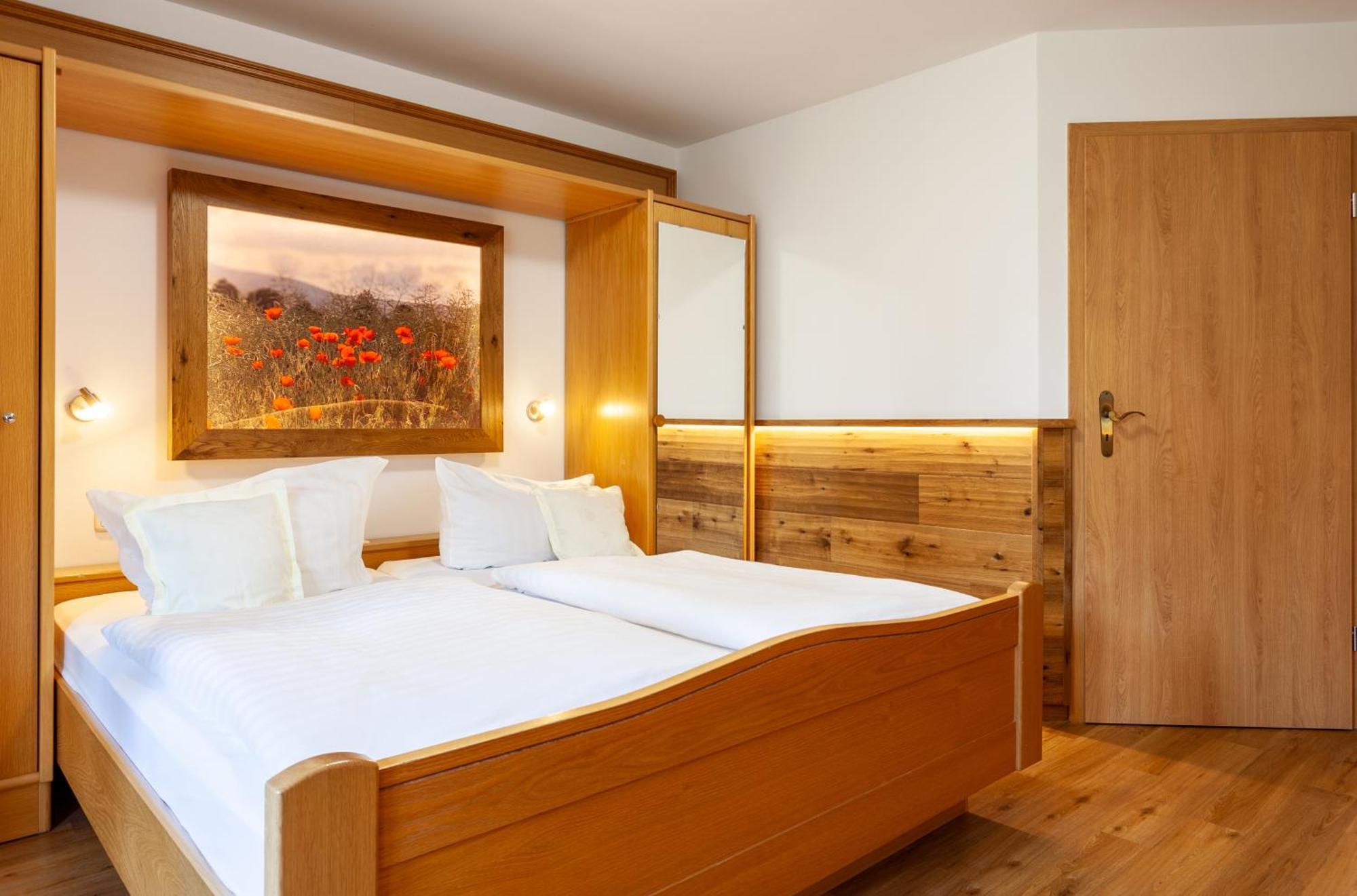 Hotel Sauerlaender Hof Willingen  Exterior photo